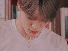 [이제노] 강아지, 누나 받아줘