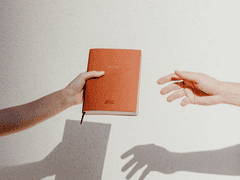 2023년 1월 9일 화요일, 때때로 비