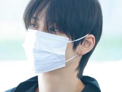 등잔 밑 유화와 필름 上