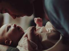 [EXO/고르기] "방에서 쿵쿵 소리 들렸어요!" 라고 하는 첫째 아이의 말에 아빠들 반응은?