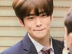 과외쌤이랑 키스하기 가능?