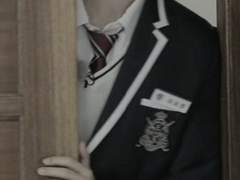 부반장의 그곳을 만져버렸습니다 上