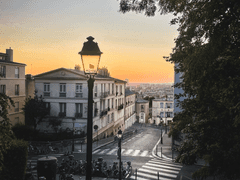 1. 여러분의 다정한 이웃, 윤슬