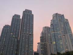 발로 뛰는 사람만이 부자가 된다