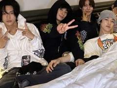 아름답지 않은 우리의 우정은 디질 때까지! TALK2