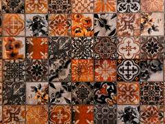 Centipede’s Dilemma