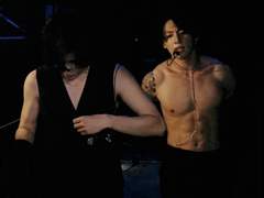 2월에는 첫째도 건강, 둘째도 건강, 셋째는 국민입니다.