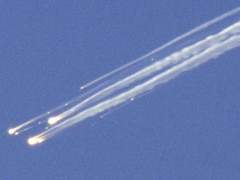 우리에게 청춘이란 지속되는 푸른 낭만의 은어인지