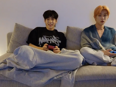 과도한 음주가 친구사이에 끼치는 영향 (조각)