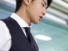 프러포즈 vs 꽃다발