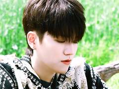 부디 이벽 너머에 네가 있기를 23