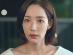 박민영 사주 ( 인월 정화, 정미일주 )