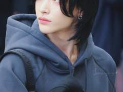 사랑? 뭐 그런 걸 Talk