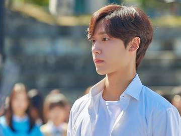 나를 좋아하지 않는 소년에게 完