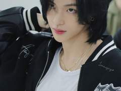 글리터리 나인틴 中