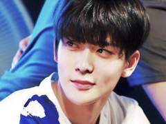 우리 동아리 들어올래?