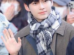 존잘남 선생님 꼬시기