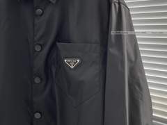 리나일론 셔츠 블랙 프라다