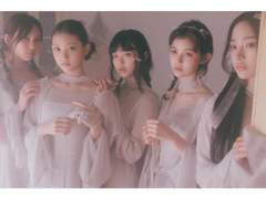 뉴진스의 발레코어 따라잡기