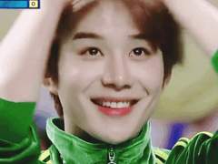 찌통 역하렘 게임 시작 10년 전으로 빙의했다 4