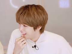 기억해? 복도에서 같이 떠들다 너 혼자 튀어서 나 혼자 혼났잖아 (4)