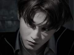 보통 친구사이엔… 이런 짓 안하지