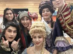 형제애 Fraternité: 뮤지컬 《마리 앙투아네트》 팬픽